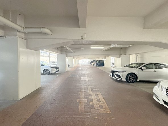 ゾンネンハイム葛西の駐車場|マンション敷地内の駐車場　※空き状況等詳細はお問合せください