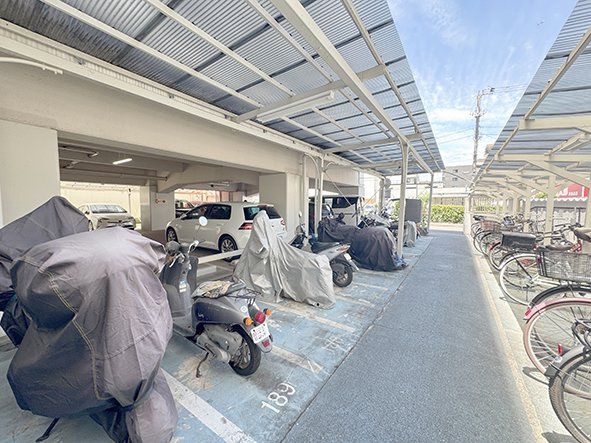 ゾンネンハイム葛西のその他共用部分|敷地内のバイク置き場