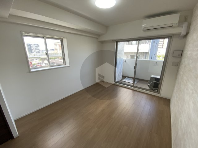 ラドゥセール荒本の寝室