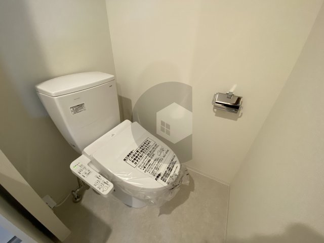 プレサンスNEO長堂アウローラのトイレ