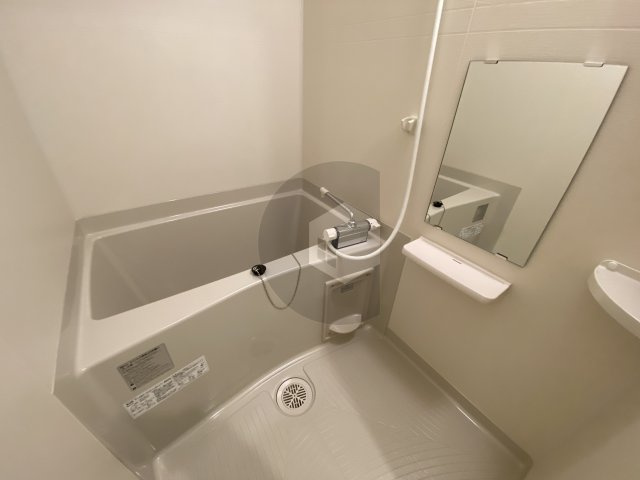 プレサンスNEO長堂アウローラの浴室