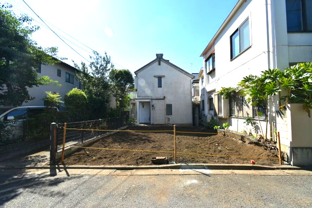 早宮1丁目・売地の前面道路含む現地写真