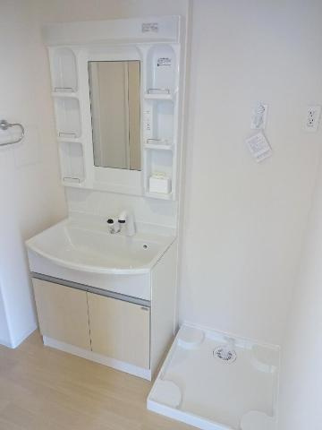 ＮＥＶＥＲ　ＣＨＡＮＧＥ（ネバーチェンジ）の洗面所|洗髪洗面化粧台