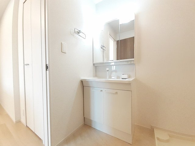 グランノ２の洗面所