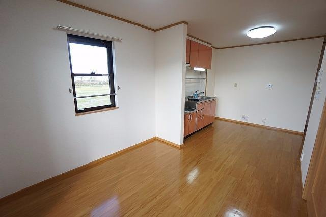 アヴニール遠賀Ｄの居間・リビング