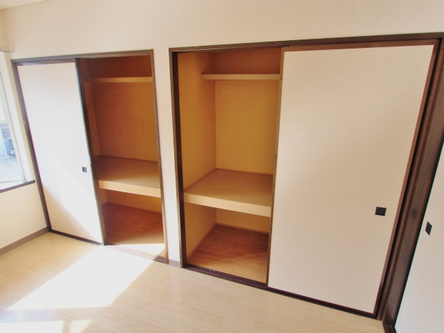 シャルム矢野東の収納