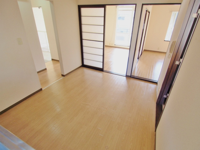 シャルム矢野東の内装