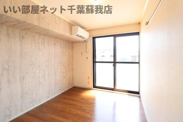 旭五所ハイツの洋室|スタンダードな洋室です