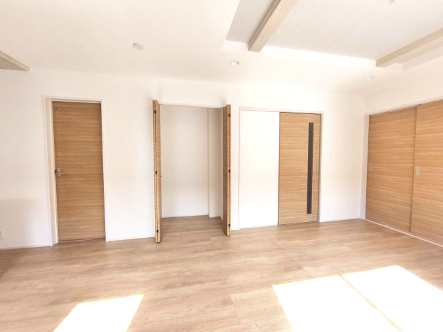 Blooming　Garden　深谷市東方　の洋室