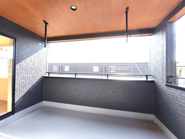 Blooming　Garden　深谷市東方　のバルコニー