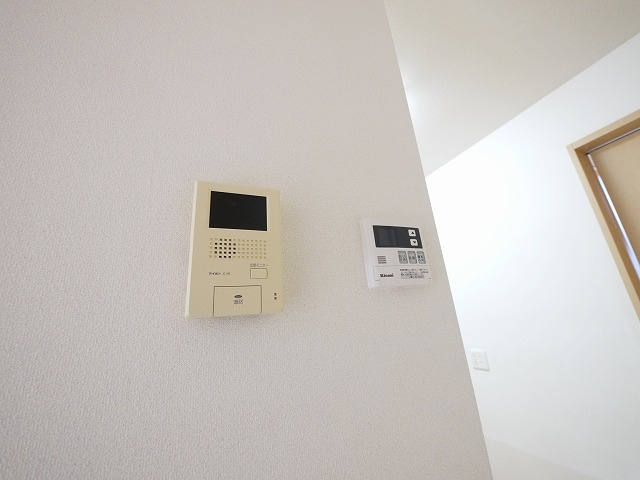 シュウ　メゾン　Ａ・Ｂのセキュリティ|モニター付きインターホーン