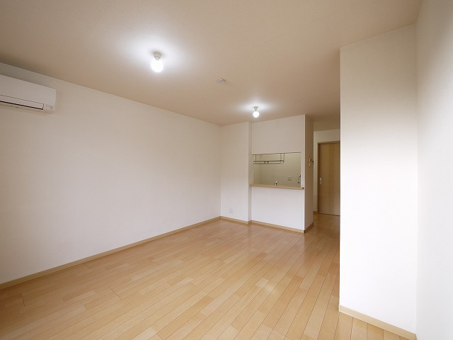 シュウ　メゾン　Ａ・Ｂの居間・リビング|おしゃれな居間です