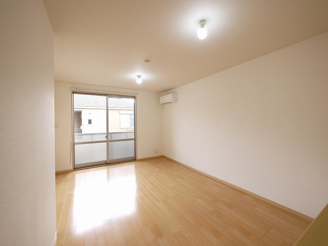 シュウ　メゾン　Ａ・Ｂの居間・リビング|居間です