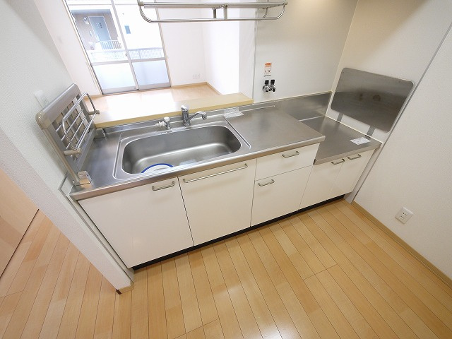 シュウ　メゾン　Ａ・Ｂのキッチン|使いやすいキッチンです