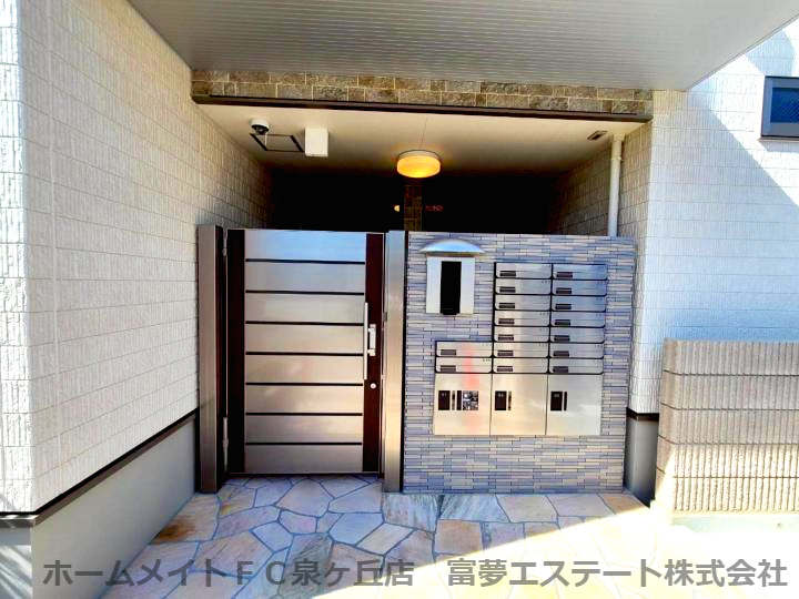 フジパレス堺鳳駅北Ⅰ番館のエントランス