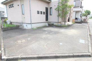 【駐車場】 | 東大和市芋窪6丁目　中古戸建　【全1棟】