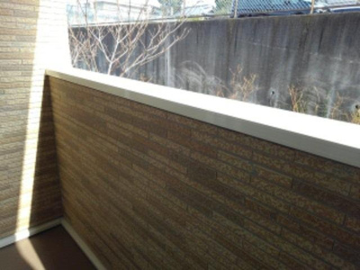 【バルコニー】 | シャーロット　ヒルズ