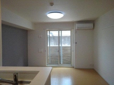 【居間・リビング】 | シャーロット　ヒルズ