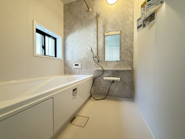 明石市中朝霧丘新築戸建の浴室