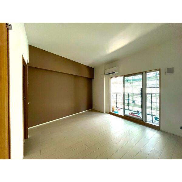 SPAZIO METALLO(スパジオ・メタロ)　名古屋市賃貸　仲介手数料無料の居間・リビング