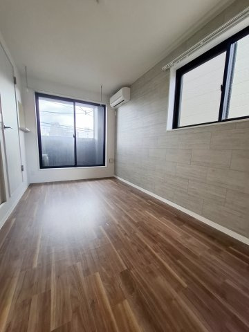 グランハウス西宮の居間・リビング