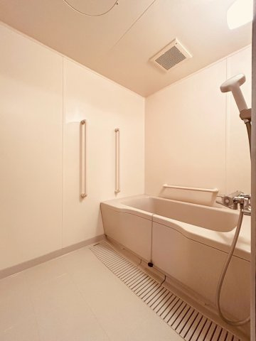 県営伊川谷第2高層住宅2号棟の浴室