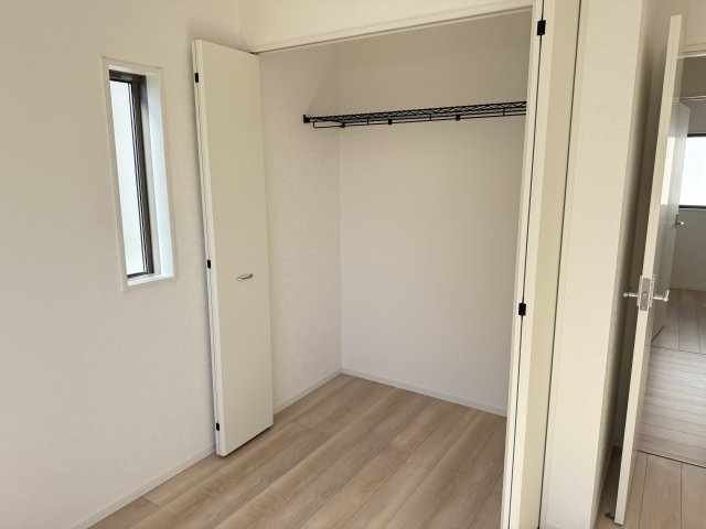 クレイドルガーデン前橋市富士見町時沢第10　2号棟（平屋）の収納|1階洋室1収納です