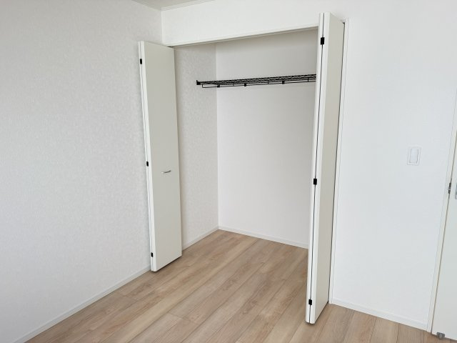 クレイドルガーデン前橋市富士見町時沢第10　2号棟（平屋）の収納|1階洋室3収納です