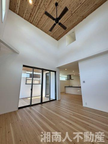 鎌倉市腰越３丁目３１－５新築戸建の洋室|洋室です