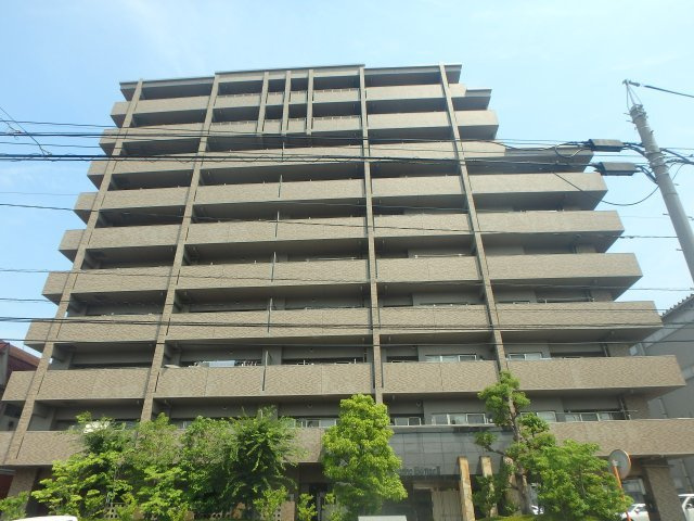 アルファステイツ中庄駅前IIIの外観