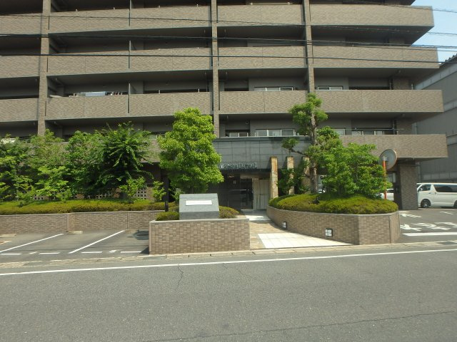 アルファステイツ中庄駅前IIIの外観