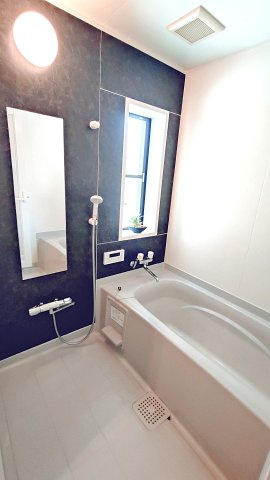 東石切町6丁目中古戸建の浴室