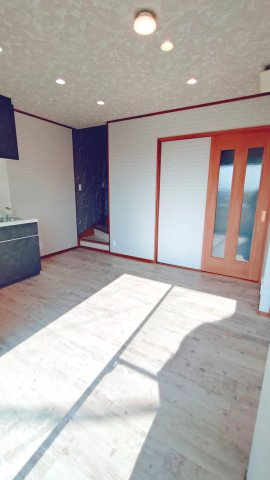 東石切町6丁目中古戸建の居間・リビング