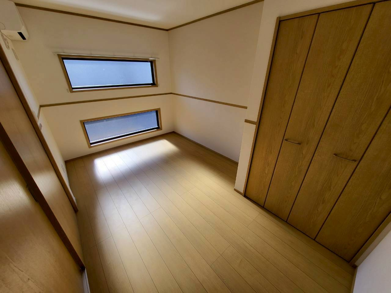 【洋室】 | 櫻Garage