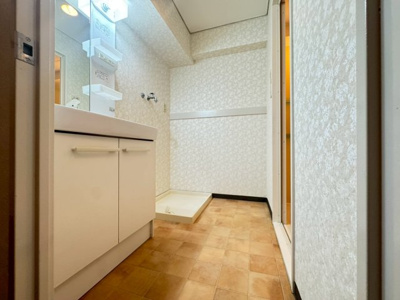 【洗面所】 | サンロイヤル池田駅前