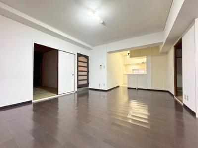 【居間・リビング】 | サンロイヤル池田駅前