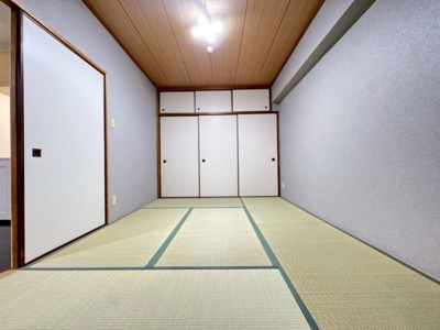 【寝室】 | サンロイヤル池田駅前