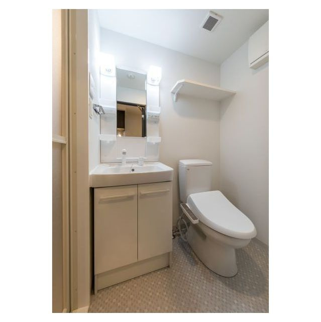 ＧＥＮＯＶＩＡお花茶屋ｓｋｙｇａｒｄｅｎのトイレ|洗面台