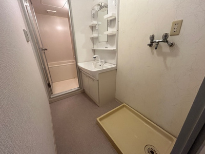 【洗面所】 | シンフォニーレジデンス石切