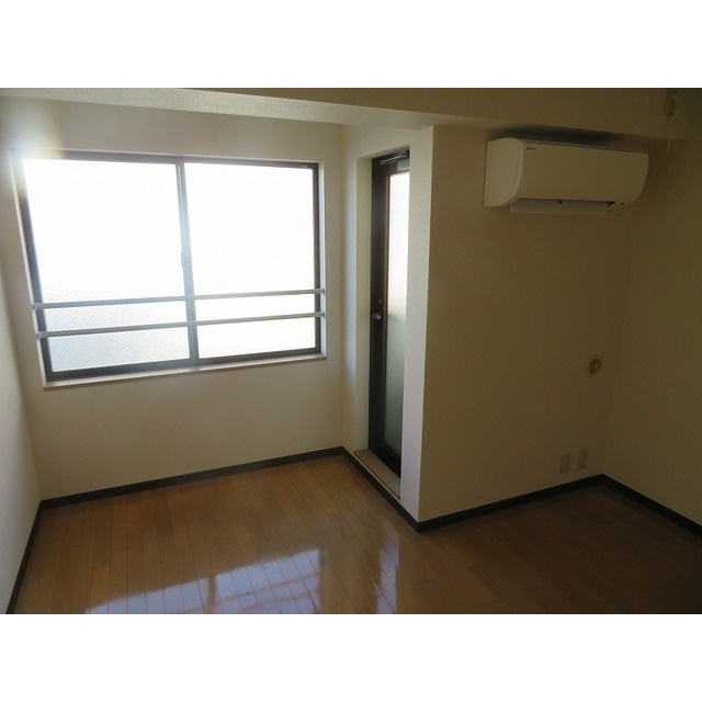 ＬＵＭＩＥＬＥ　Ｓ・ＫⅡの居間・リビング|※同タイプ別のお部屋の写真です