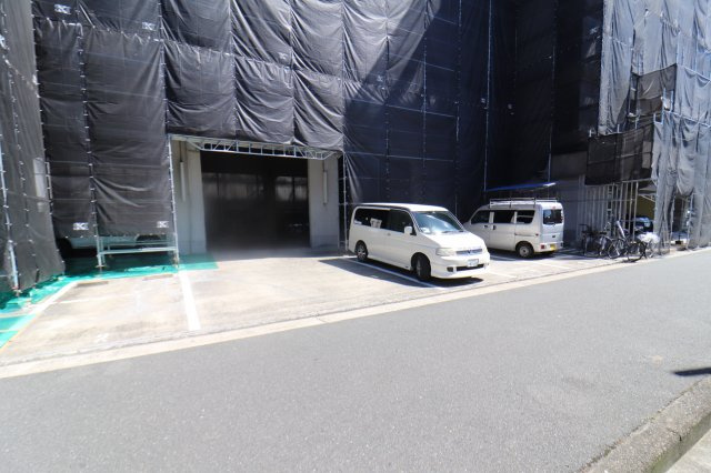 寿マンションの駐車場