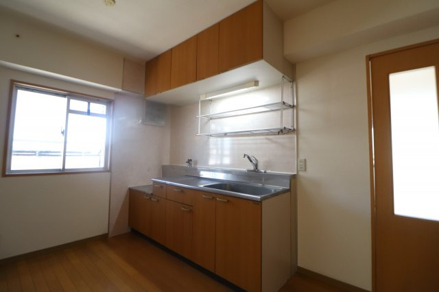 寿マンションのキッチン