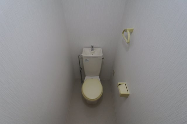 寿マンションのトイレ