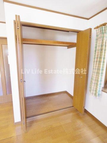 狭山４丁目貸家の収納