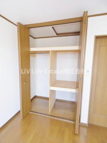 狭山４丁目貸家の収納