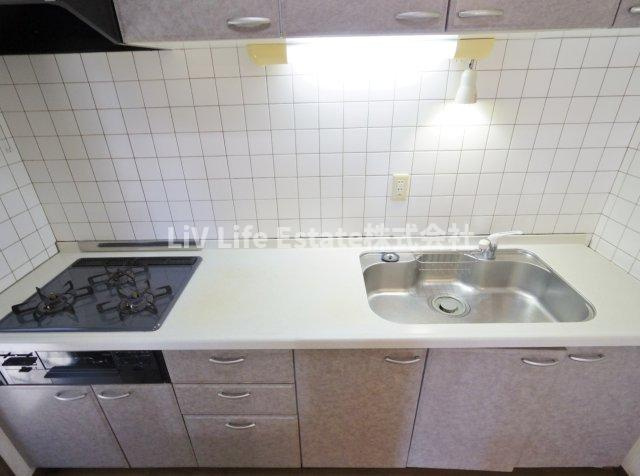 狭山４丁目貸家のキッチン