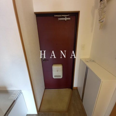 ひろ野レジデンスの玄関