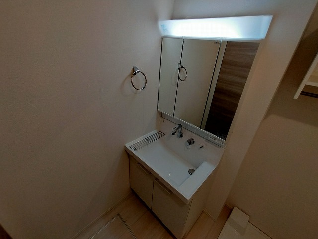 神戸市兵庫区七宮町１丁目のアパートの洗面所