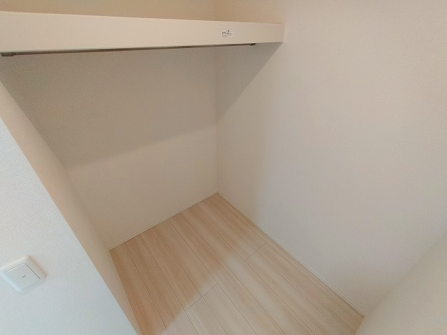 神戸市兵庫区七宮町１丁目のアパートの収納|ウォークインクローゼット