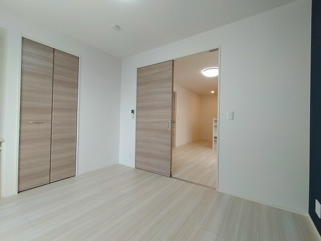 神戸市兵庫区七宮町１丁目のアパートの内装|洋室